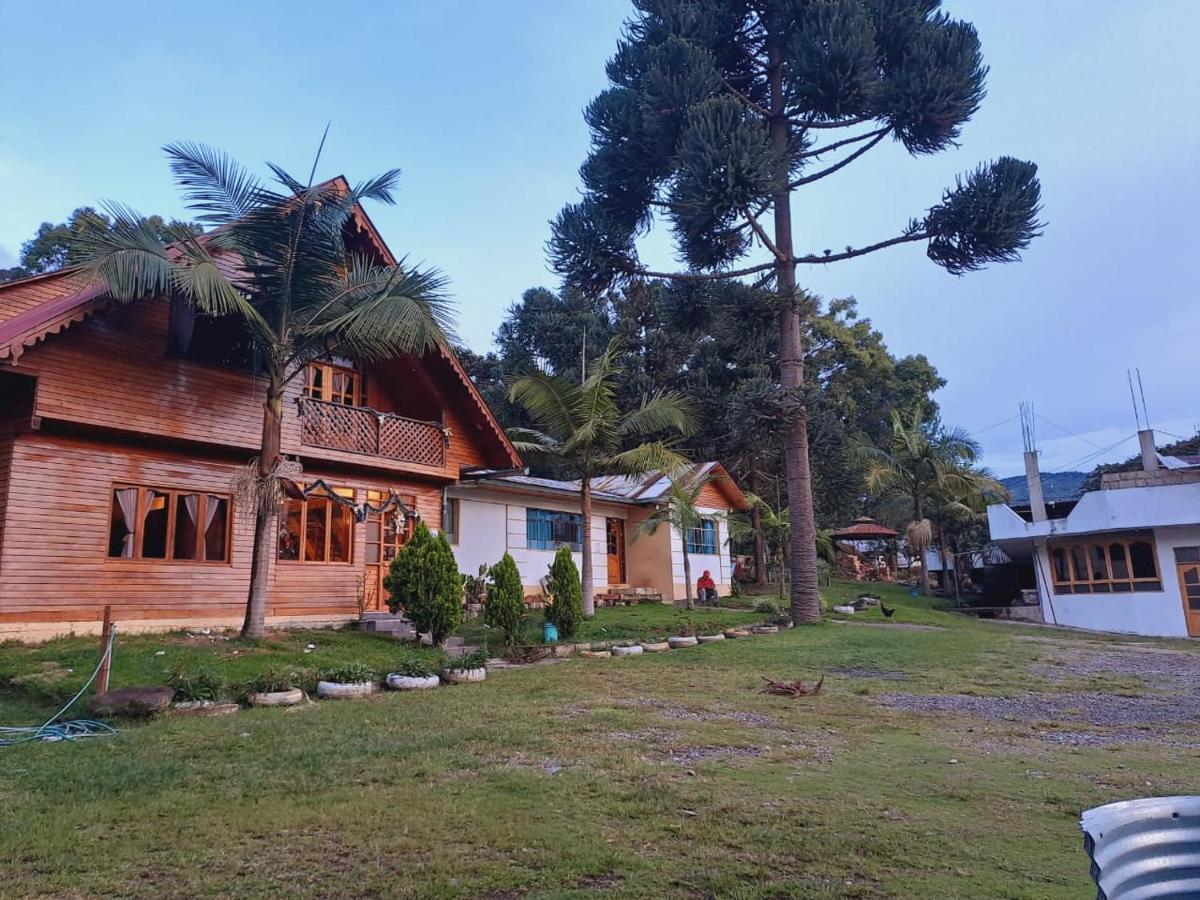 Hotel La Ramada De Mama Elena Oxapampa Exterior foto